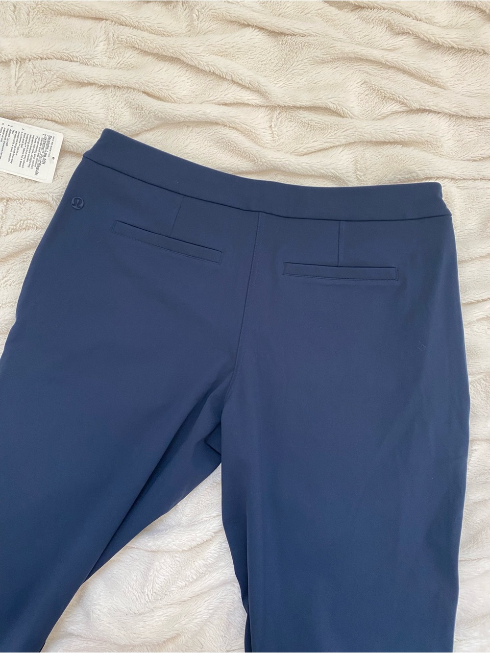 NWT Lululemon Straight-Leg Mid-Rise Luxtreme Pant Regular True Navy Sz L - Picture 6 of 9